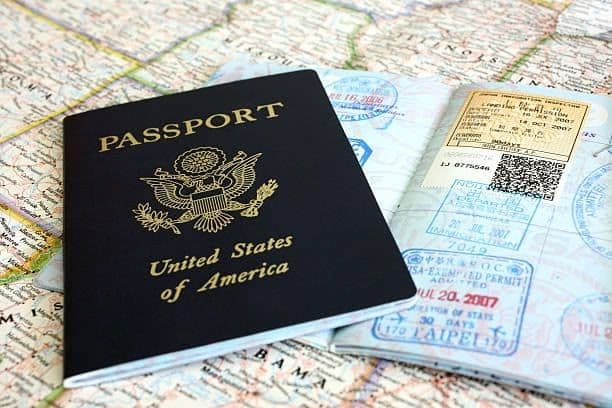 A Guide To Documentation and Formalities for Flight Training in the USA
