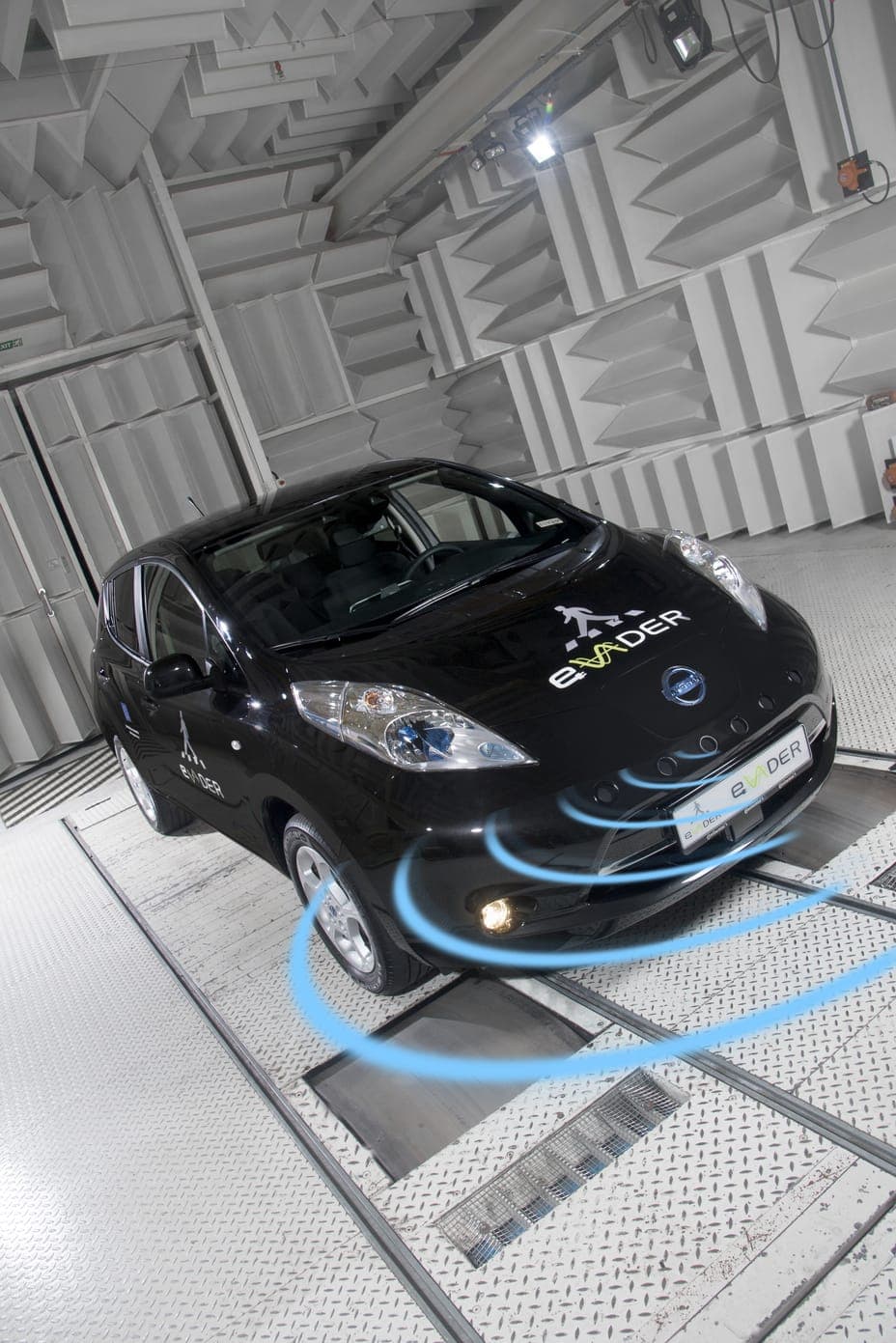 Sound Alert mandate for EVs, Charging Infra to be improved for 2026 in India