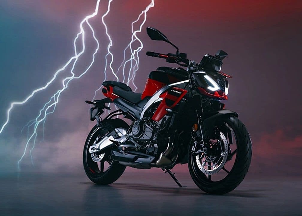 Aprilia Tuono 457 : Here's what you need to know