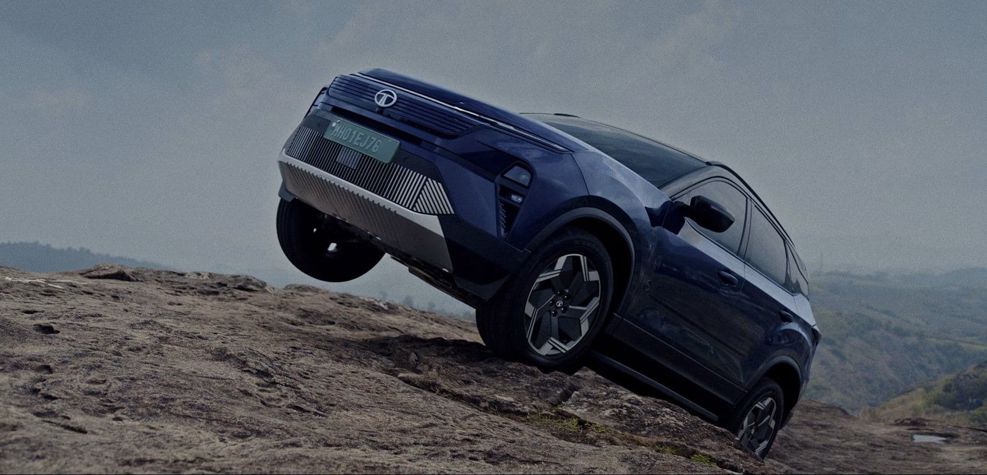 Tata Motors Launches the Harrier EV, starting at Rs. 21.49 Lakh (Ex-showroom); Can it Compete with the Likes of Mahindra BEVs?