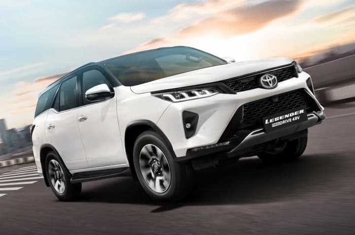2025 Toyota Fortuner Hybrid Launched!!!