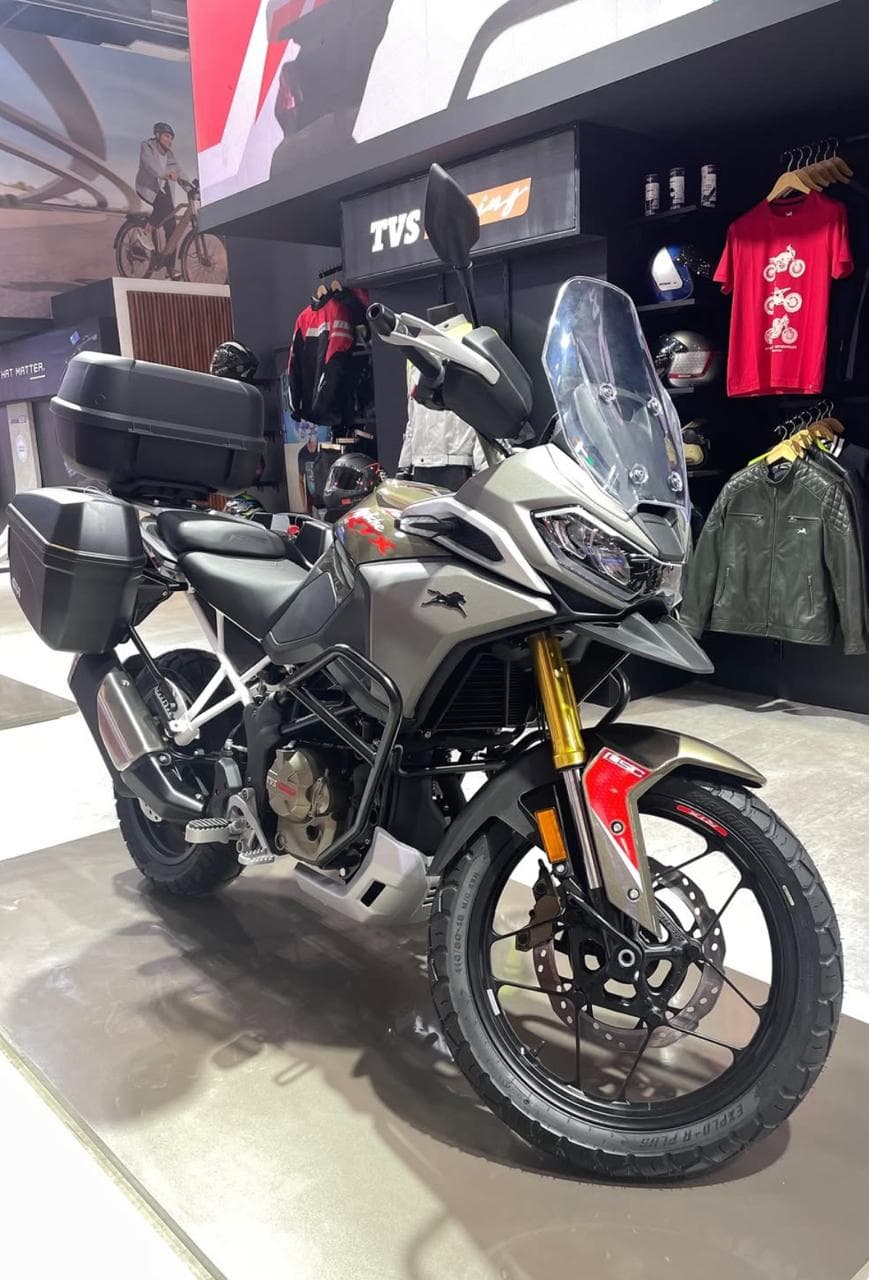 Auto Expo 2025: TVS Reveals Apache RTX 300
