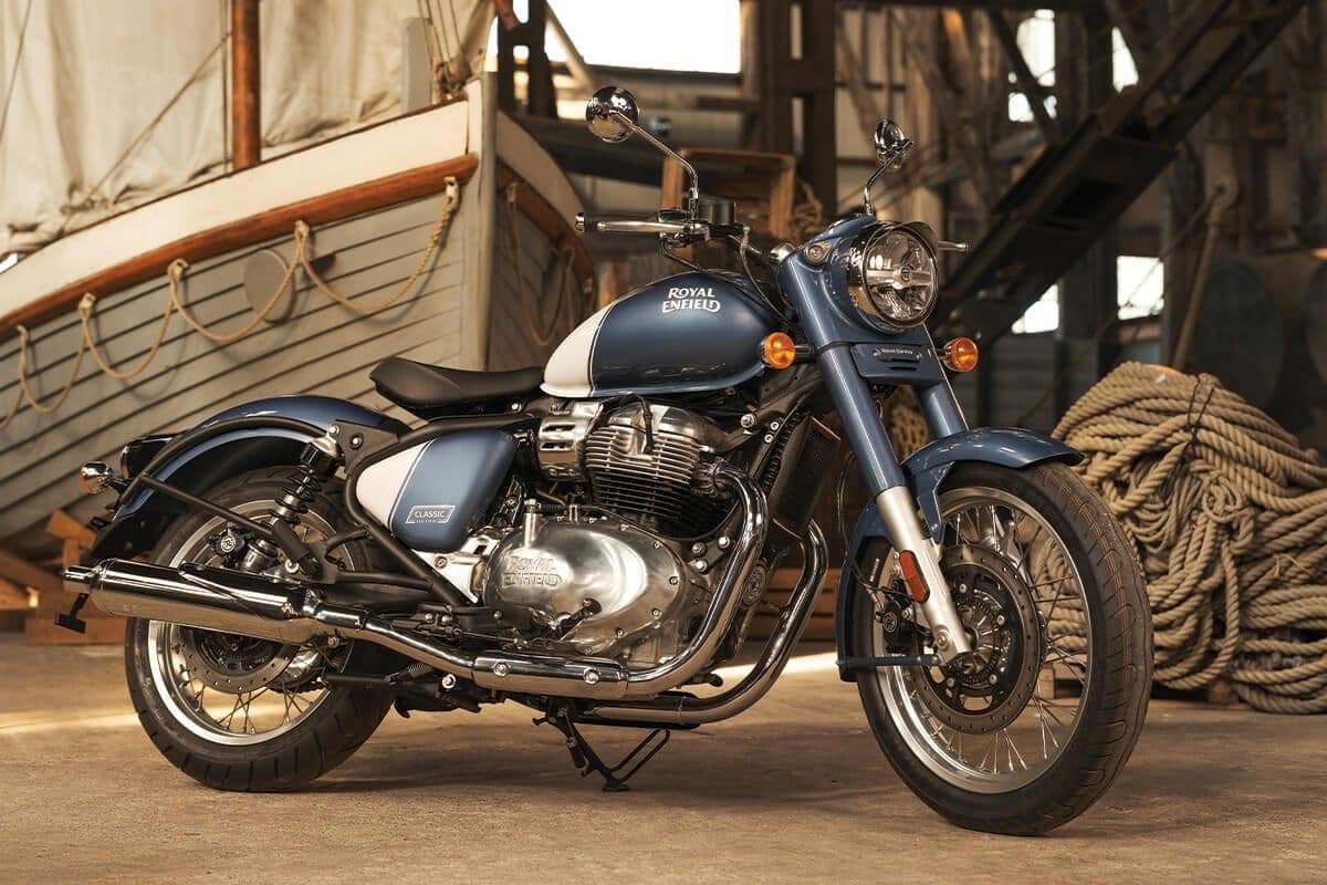 Royal Enfield Classic 650 Twin Launched at Rs. 3.37 Lakhs!